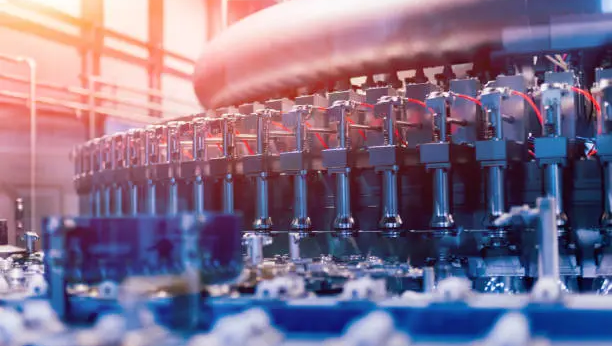 Резинотехническая и пластиковая промышленность​